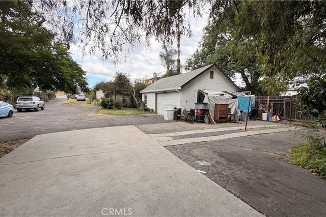 8805 E Live Oak St, San Gabriel, CA 91776 — photo 3 of 7