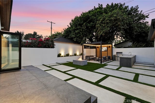 14627 Huston, Sherman Oaks, CA 91403 — photo 43 of 54