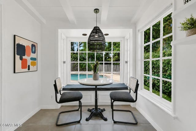 22438 Venido Road, Woodland Hills, CA 91364 — photo 5 of 29