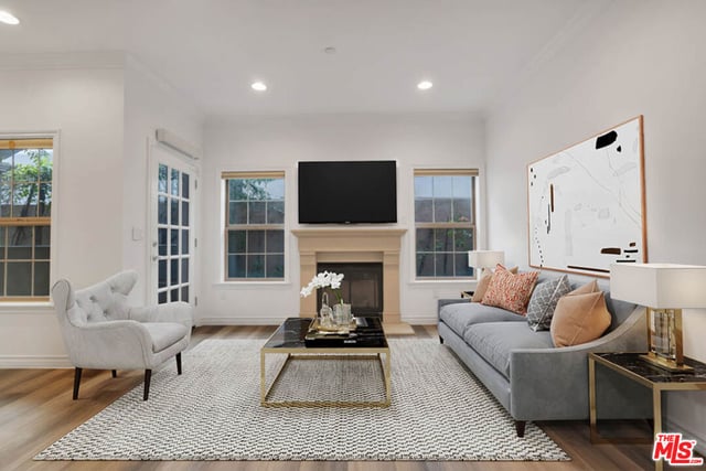 423 Arnaz Drive 102, Los Angeles, CA 90048 — photo 4 of 33