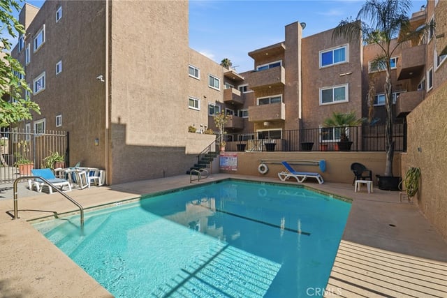 14607 Erwin Street 107, Van Nuys, CA 91411 — photo 24 of 32