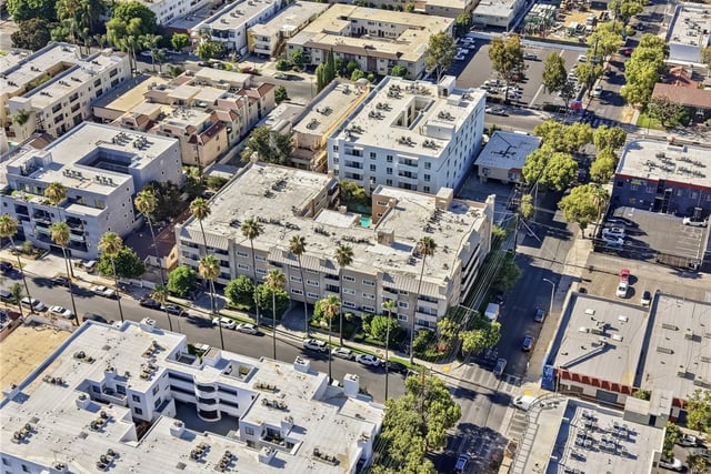 14607 Erwin Street 107, Van Nuys, CA 91411 — photo 30 of 32