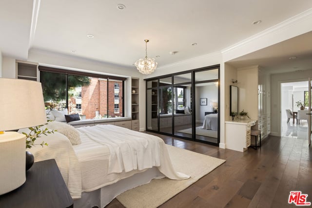 4460 Wilshire Boulevard 207, Los Angeles, CA 90010 — photo 41 of 66