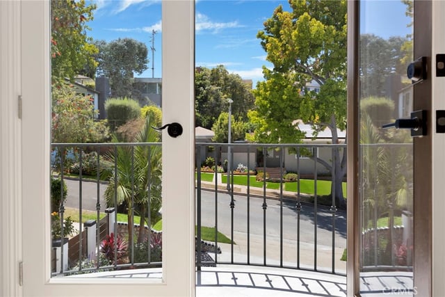 3260 Inglewood, Los Angeles, CA 90066 — photo 46 of 65