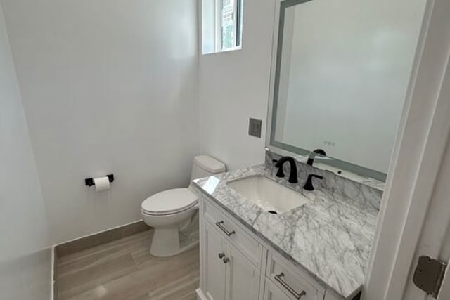 6915 Laramie Avenue, Winnetka, CA 91306 — photo 10 of 13