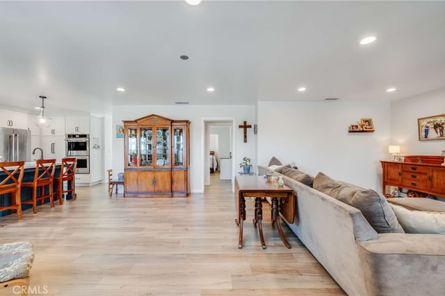 1414 E Silva, Long Beach, CA 90807 — photo 3 of 32
