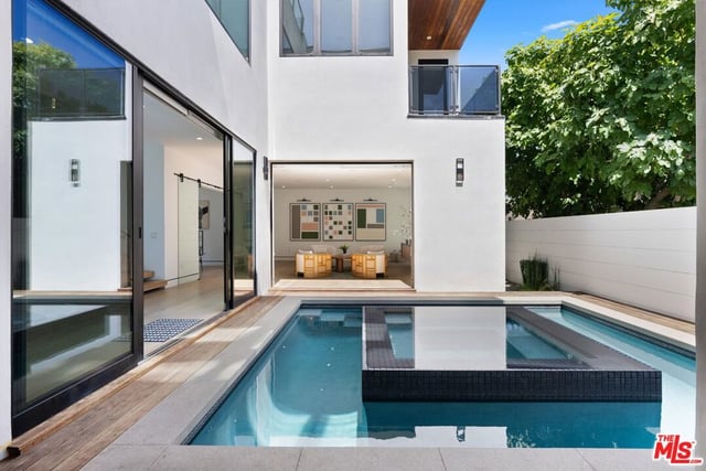 2319 Penmar Avenue, Venice, CA 90291 — photo 18 of 41