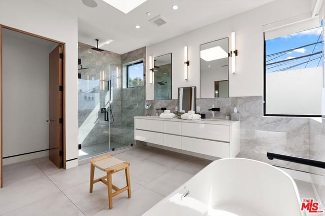 2319 Penmar Avenue, Venice, CA 90291 — photo 33 of 41