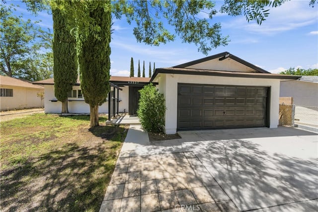 43337 Fanchon, Lancaster, CA 93536 — photo 2 of 27