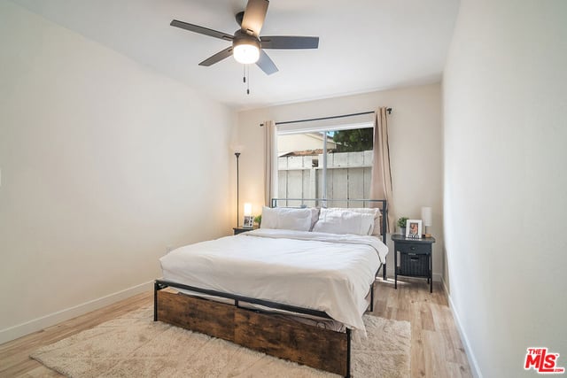 8030 Hesperia Avenue, Los Angeles, CA 91335 — photo 11 of 23