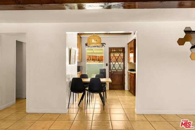 2485 Benedict Canyon Drive, Los Angeles, CA 90210 — photo 9 of 12