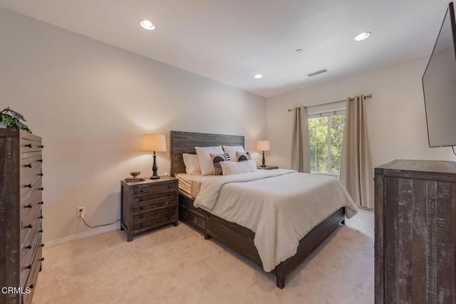 735 Garonne Street, Oxnard, CA 93036 — photo 13 of 23
