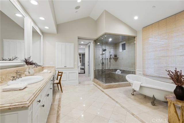 1502 Bienveneda, Pacific Palisades, CA 90272 — photo 28 of 47