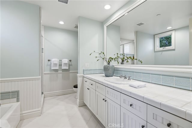 1502 Bienveneda, Pacific Palisades, CA 90272 — photo 36 of 47