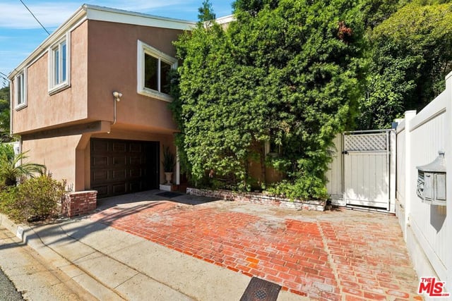 1029 N Beverly Glen Boulevard, Los Angeles, CA 90077 — photo 8 of 56