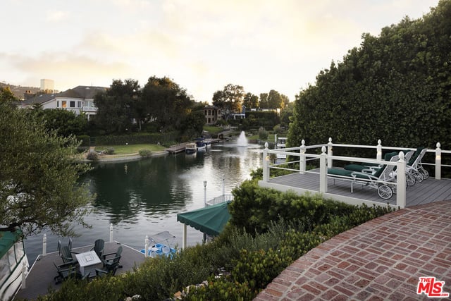 10030 Toluca Lake Avenue, Toluca Lake, CA 91602 — photo 34 of 43