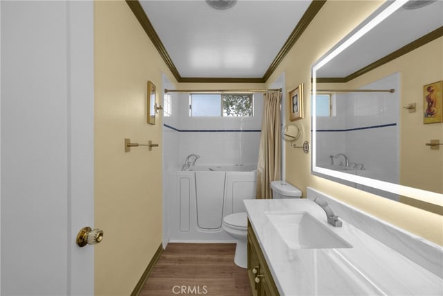 1351 N Orange Drive 205, Los Angeles, CA 90028 — photo 13 of 50