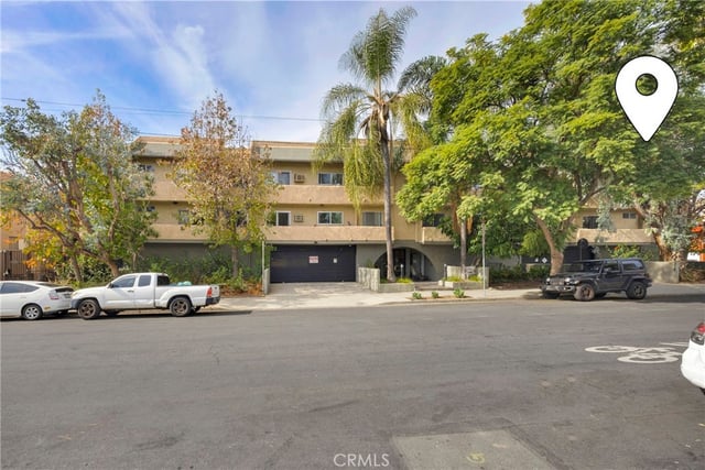 1351 N Orange Drive 205, Los Angeles, CA 90028 — photo 27 of 50