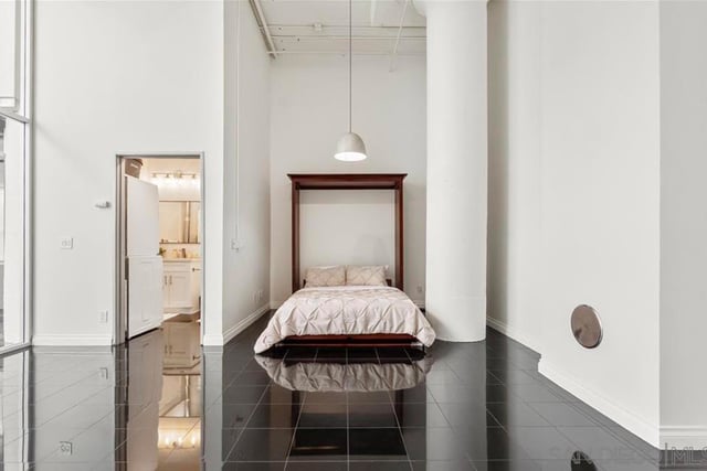 420 S San Pedro 102, Los Angeles, CA 90013 — photo 14 of 36