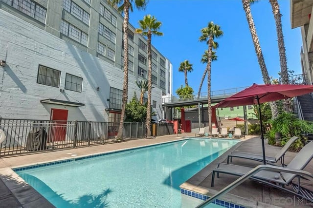 420 S San Pedro 102, Los Angeles, CA 90013 — photo 31 of 36