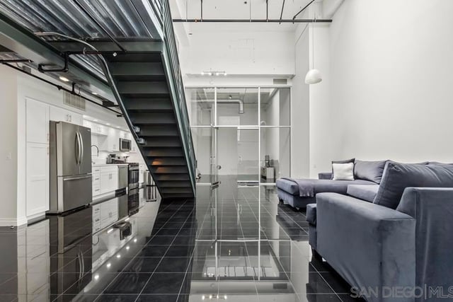 420 S San Pedro 102, Los Angeles, CA 90013 — photo 7 of 36