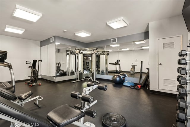 19350 Sherman Way 139, Reseda, CA 91335 — photo 14 of 15