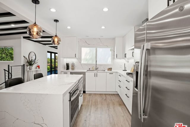 6900 Treasure Trail, Los Angeles, CA 90068 — photo 10 of 43