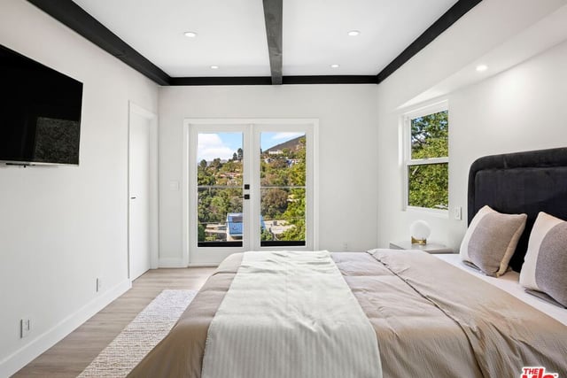 6900 Treasure Trail, Los Angeles, CA 90068 — photo 16 of 43