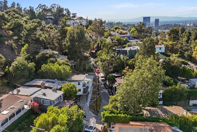 6900 Treasure Trail, Los Angeles, CA 90068 — photo 42 of 43