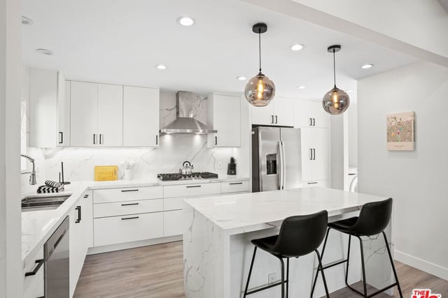 6900 Treasure Trail, Los Angeles, CA 90068 — photo 9 of 43