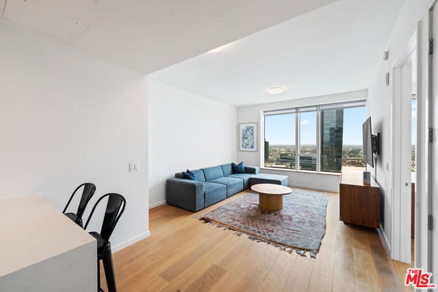 889 Francisco Street 3401, Los Angeles, CA 90017 — photo 26 of 74