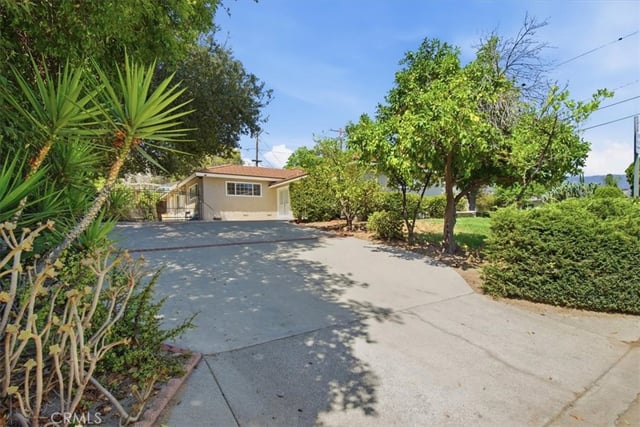 1705 N Santa Anita, Arcadia, CA 91006 — photo 6 of 37