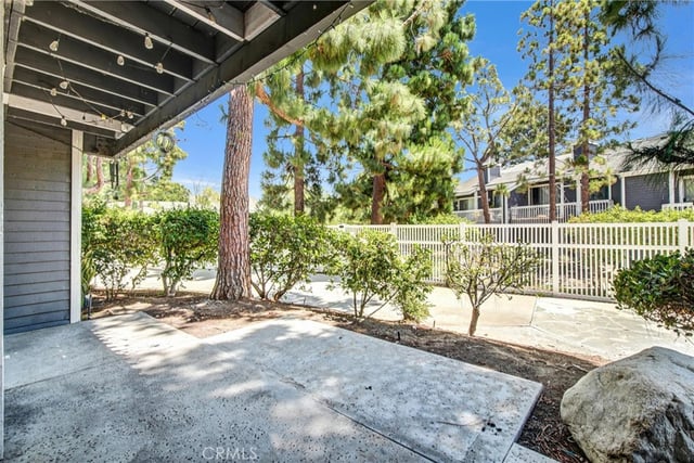 25335 Pine Creek, Los Angeles, CA 90744 — photo 13 of 25
