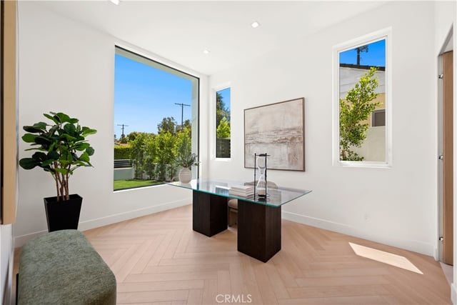 4209 Elmer, Studio City, CA 91602 — photo 22 of 48