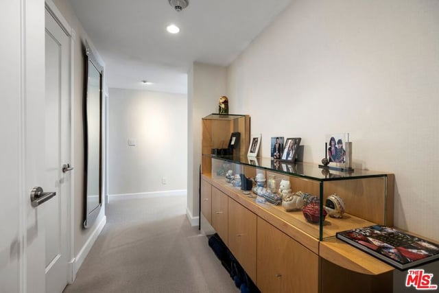 900 W Olympic Boulevard 46G, Los Angeles, CA 90015 — photo 37 of 78