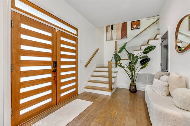 11645 Woodbridge Street, Studio City, CA 91604 — photo 6 of 31