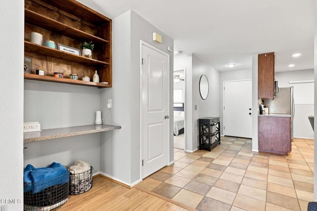 2533 Antonio Drive 101, Camarillo, CA 93010 — photo 12 of 36