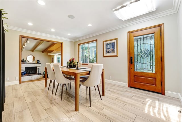 5062 Avenida Hacienda, Tarzana, CA 91356 — photo 11 of 47