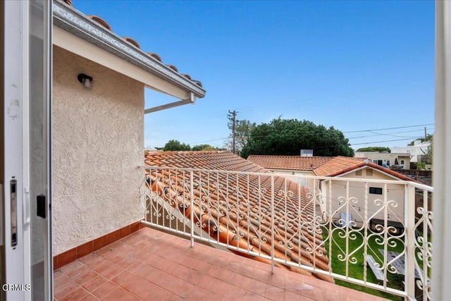 2222 Pier Avenue, Santa Monica, CA 90405 — photo 26 of 75