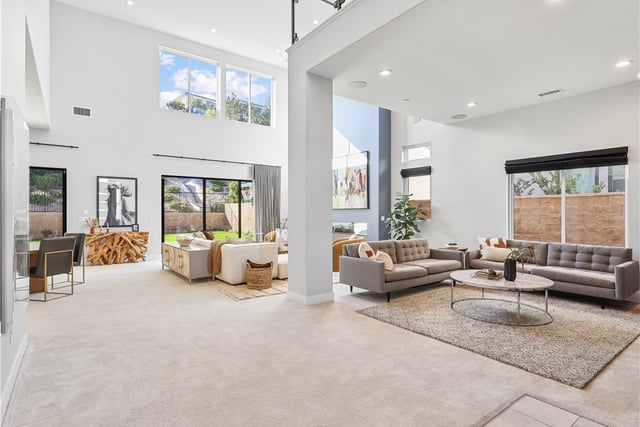 20407 W Aberdeen Lane, Porter Ranch, CA 91326 — photo 10 of 75