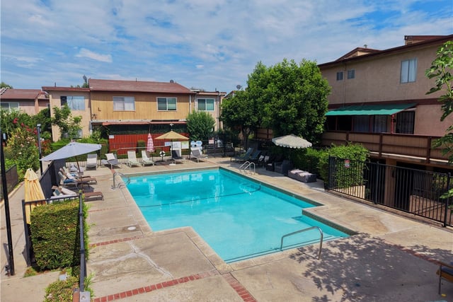 7300 Lennox K16, Van Nuys, CA 91405 — photo 7 of 23