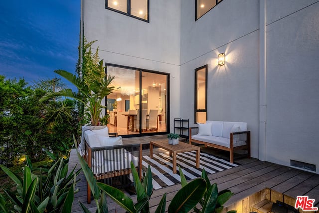 8184 Mannix Drive, Los Angeles, CA 90046 — photo 3 of 57