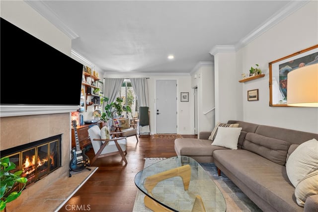13901 Olive View Lane 27, Sylmar, CA 91342 — photo 4 of 46