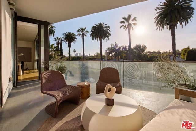 702 N Doheny Drive 301, West Hollywood, CA 90069 — photo 5 of 8