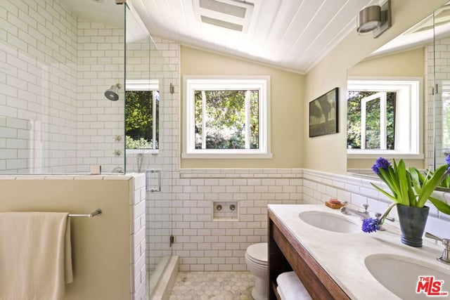 6424 Ivarene Avenue, Los Angeles, CA 90068 — photo 13 of 45