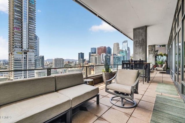 1100 S Hope Street PH104, Los Angeles, CA 90015 — photo 16 of 46