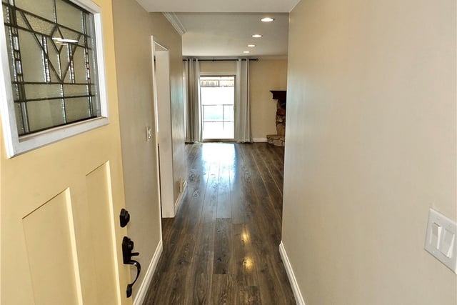 852 Kallin Avenue, Long Beach, CA 90815 — photo 5 of 66