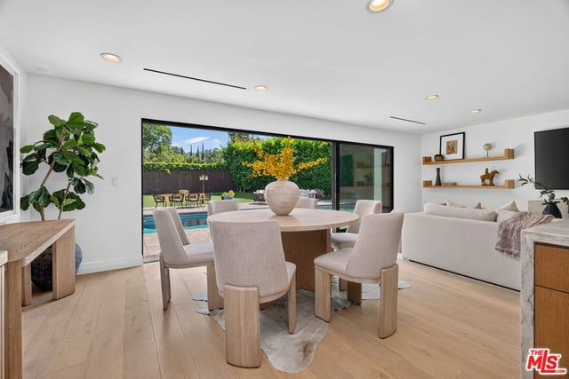 14348 Roblar Place, Sherman Oaks, CA 91423 — photo 4 of 41