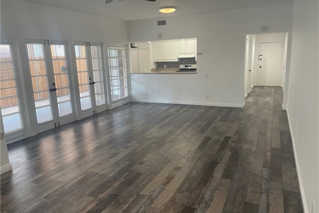 121 S Wilson 103, Pasadena, CA 91106 — photo 13 of 36