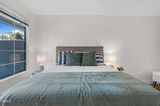 5500 Owensmouth Avenue 104, Los Angeles, CA 91367 — photo 20 of 37